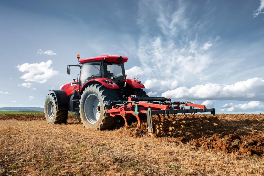 Маккормик трактор