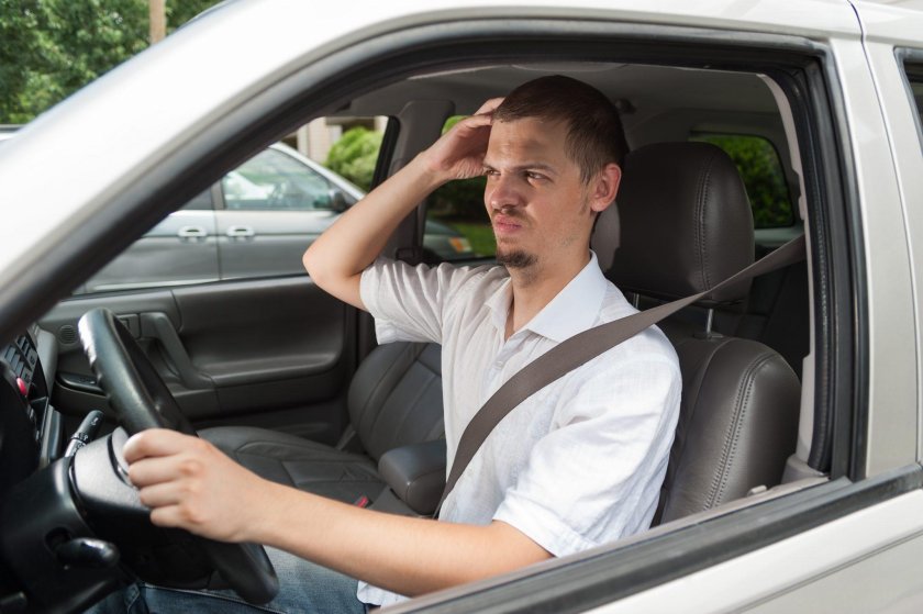 Водитель задумался