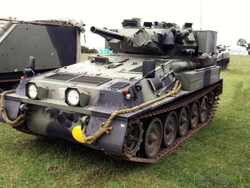 Танк fv101 scorpion