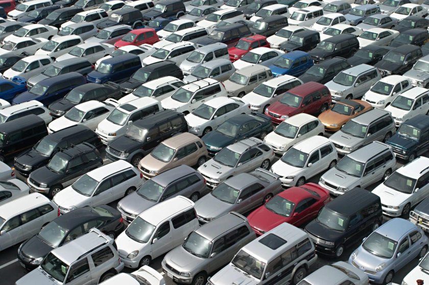 Латвия авторынок