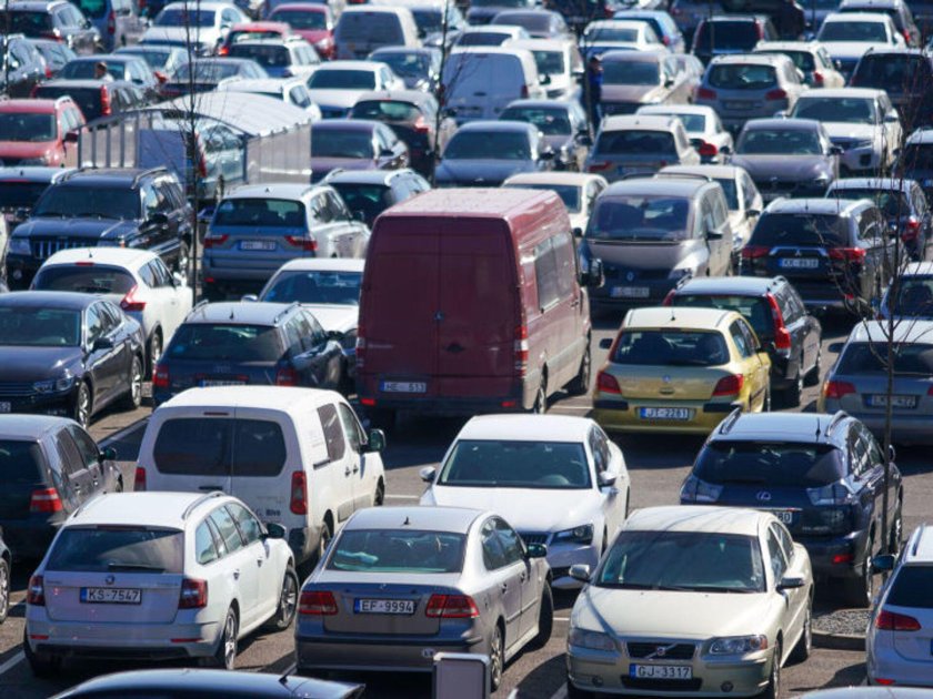 Парковка автомобиля