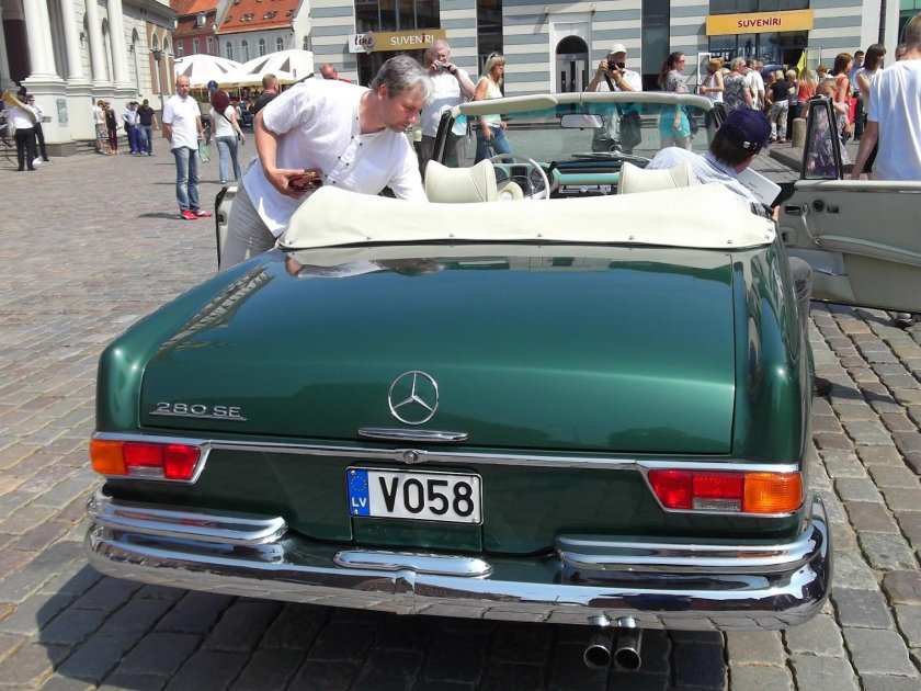 Автомобиль Рига