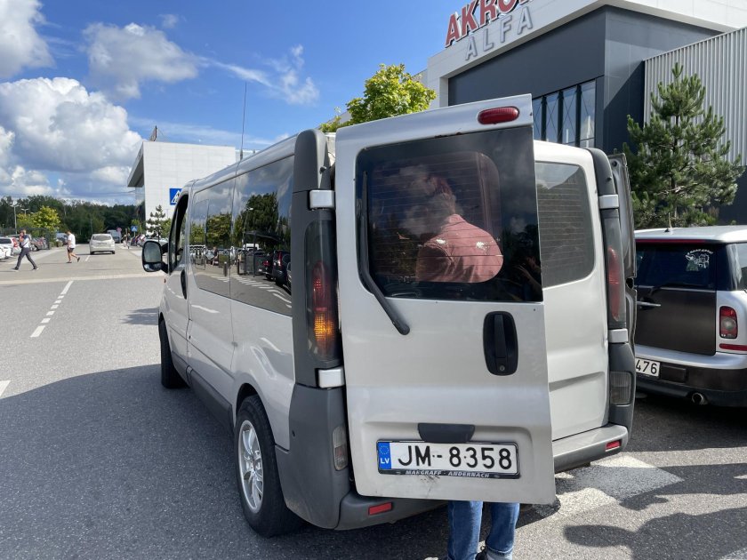 Микроавтобус рено