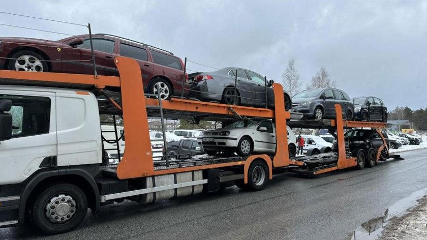 Конфискованные автомобили