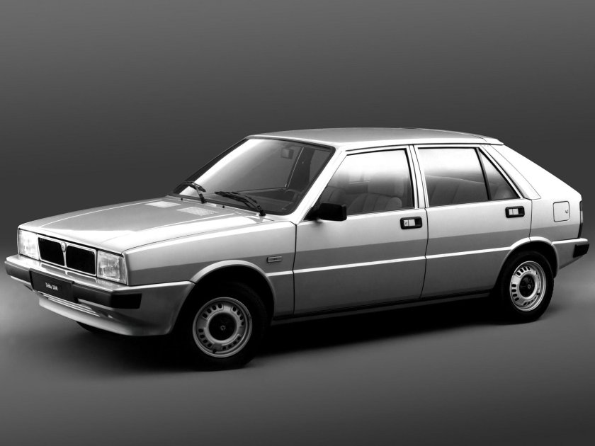 Лянча Дедра интеграле