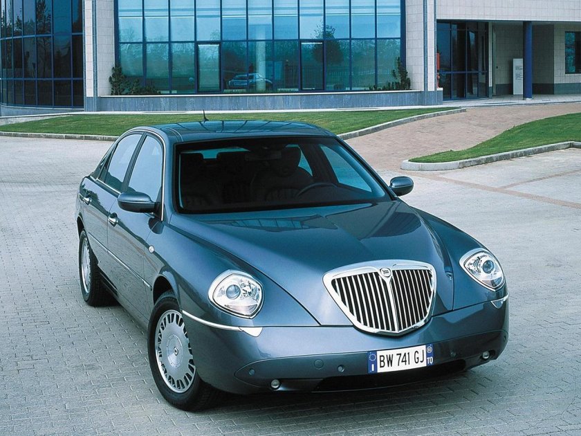 2002 Lancia thesis