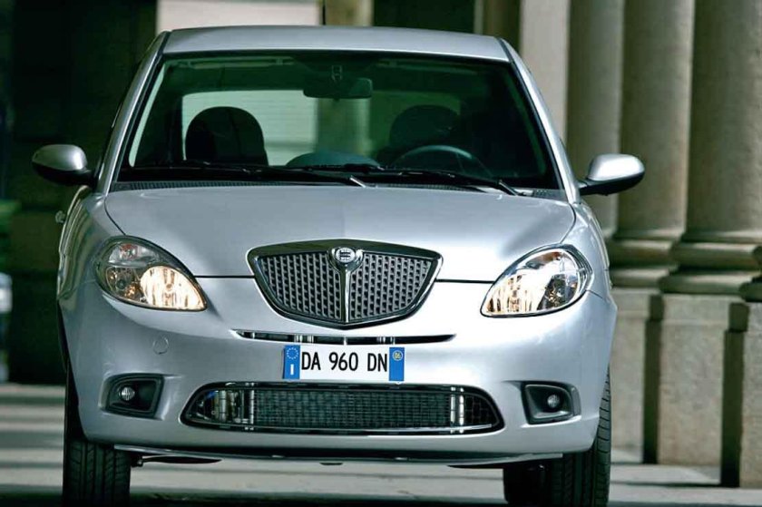 Lancia Ypsilon II