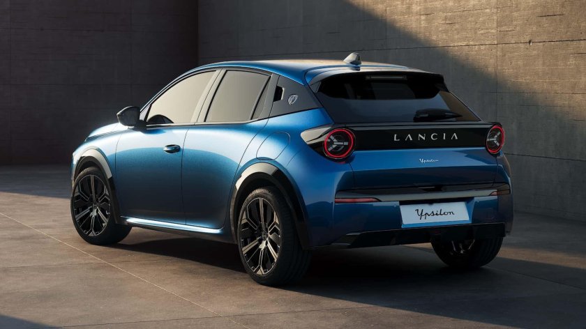 Lancia ypsilon 2024