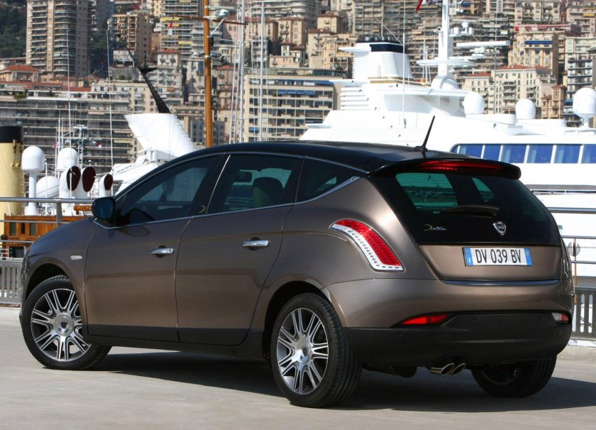 Лянча Дельта 3