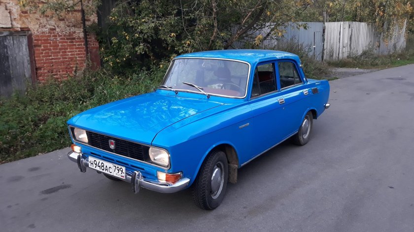 АЗЛК 2140 Пицунда