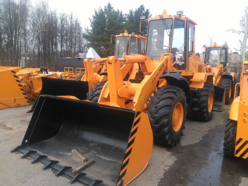 Фронтальный погрузчик Амкодор 342в