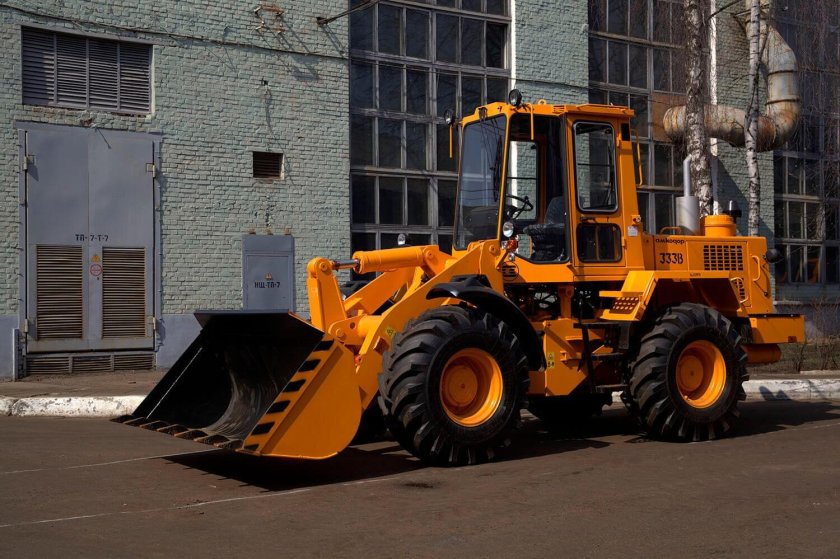 Фронтальный погрузчик амкодор 333в