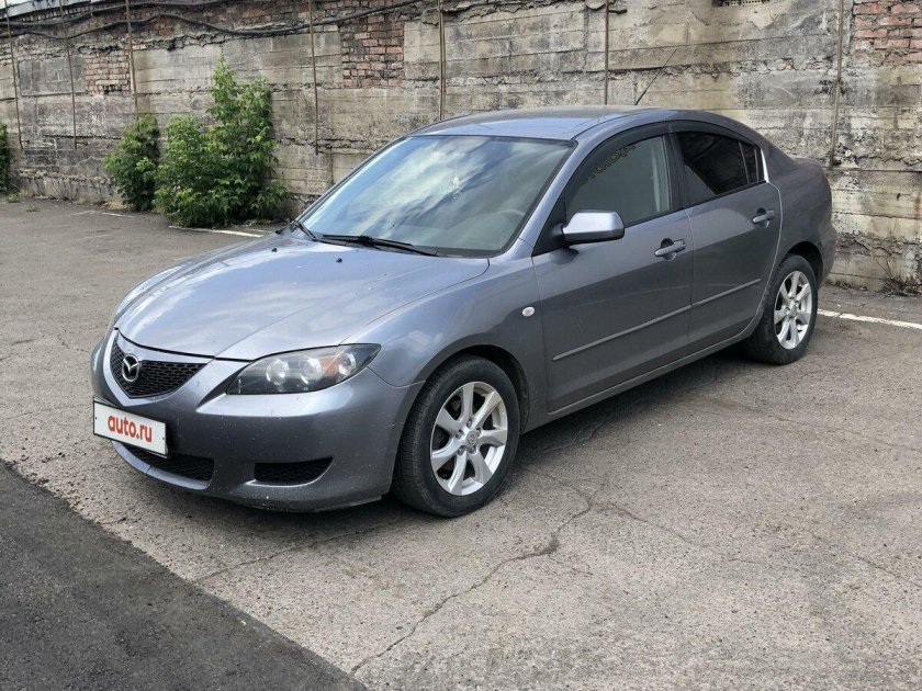 Mazda 3 BK серая