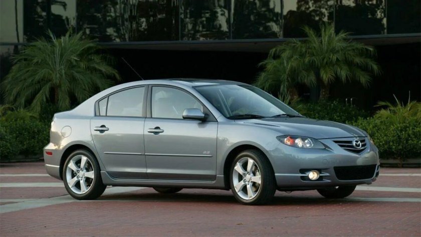 Mazda 3 BK седан 2004