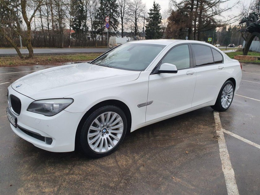 Bmw 750 li xdrive