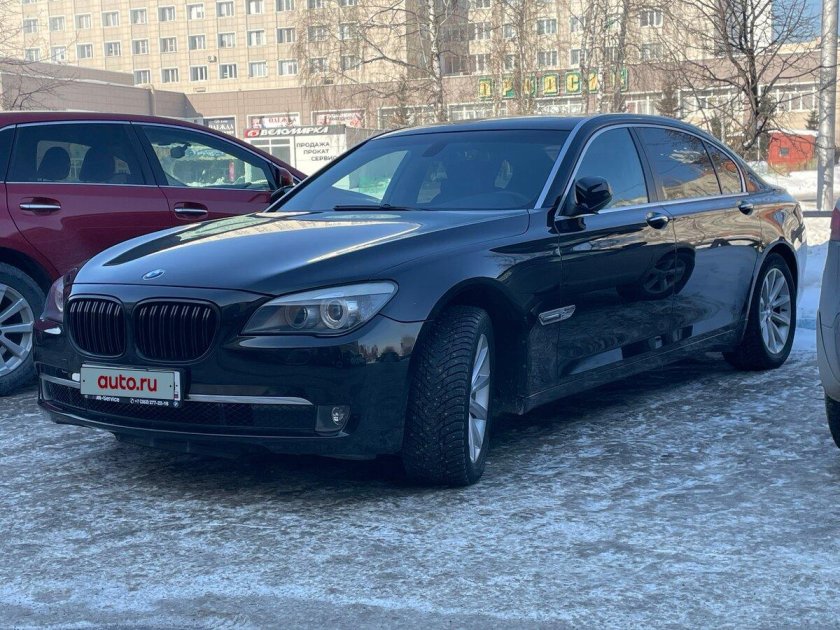 Бмв 7 серии 2010