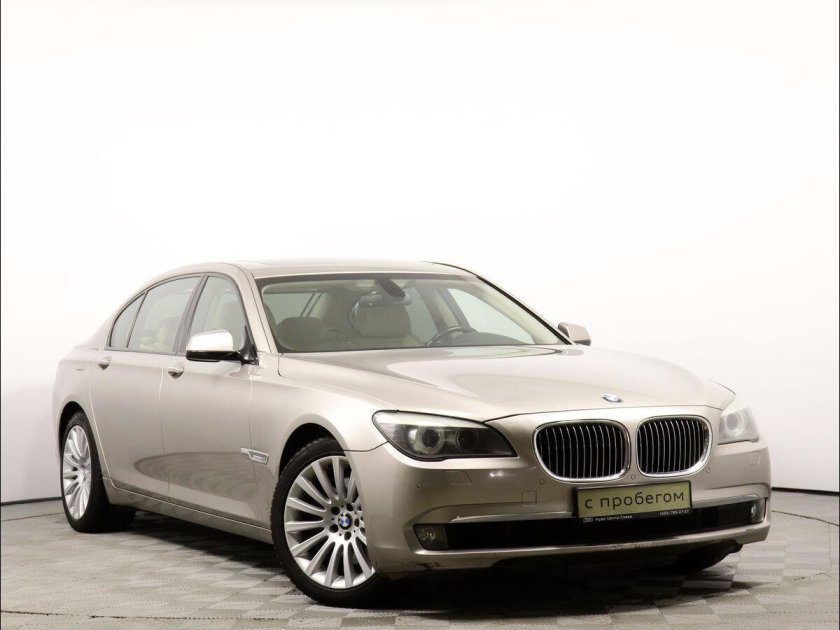 БМВ 5 серии 2012