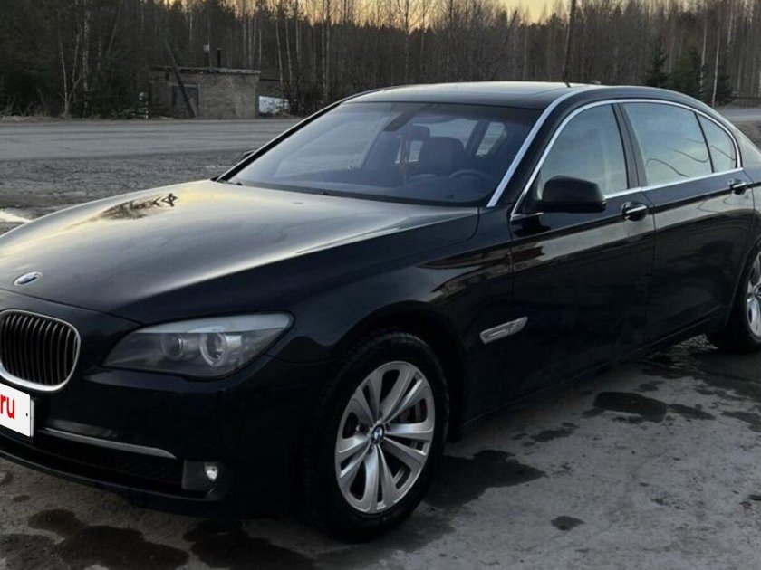 Бмв 740i 2008