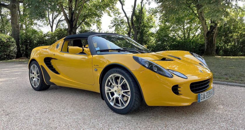 Lotus Elise 2001