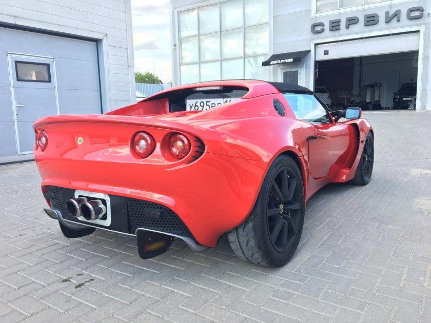 Лотус Элис 111r