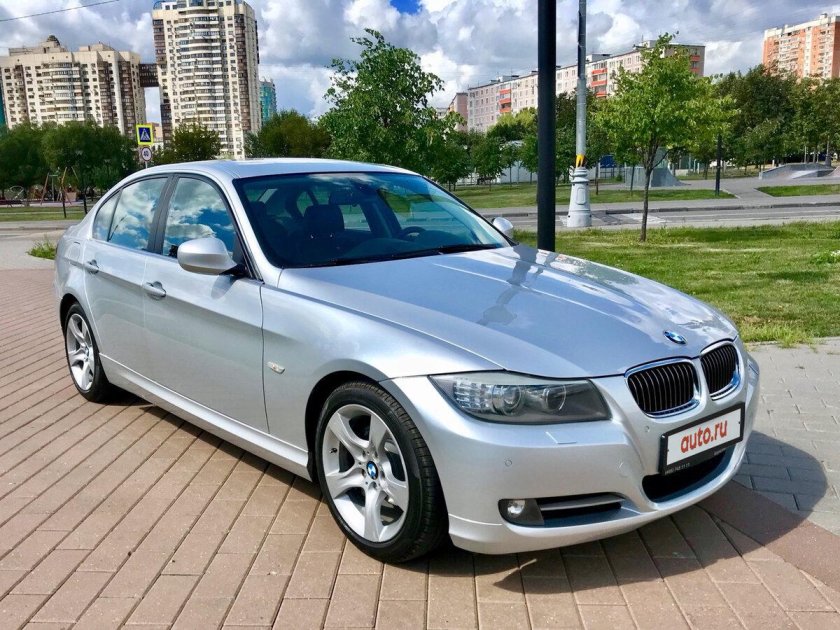 BMW 3 320i