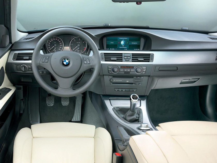 BMW 320d седан
