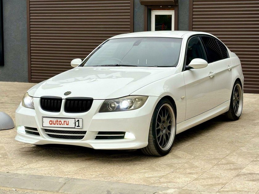 BMW 318i 2011