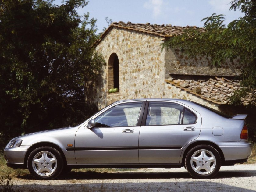 Хонда Цивик Фастбэк 1995