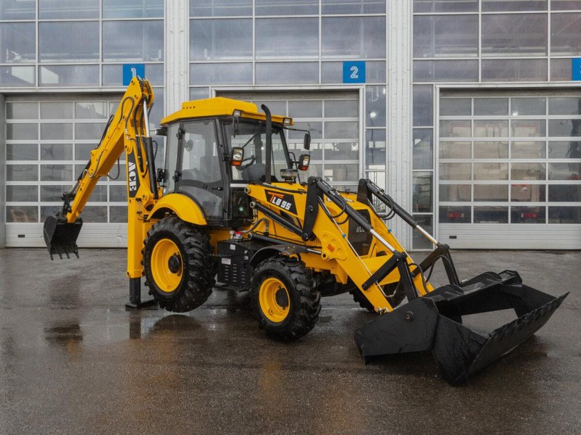 Экскаватор-погрузчик ace tlb95