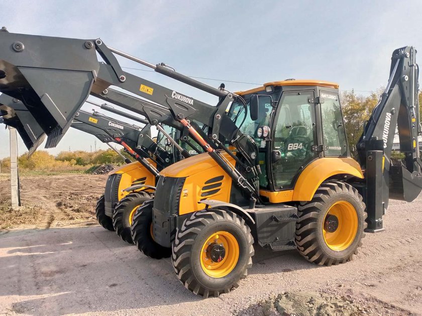 Чукурова 884 экскаватор погрузчик