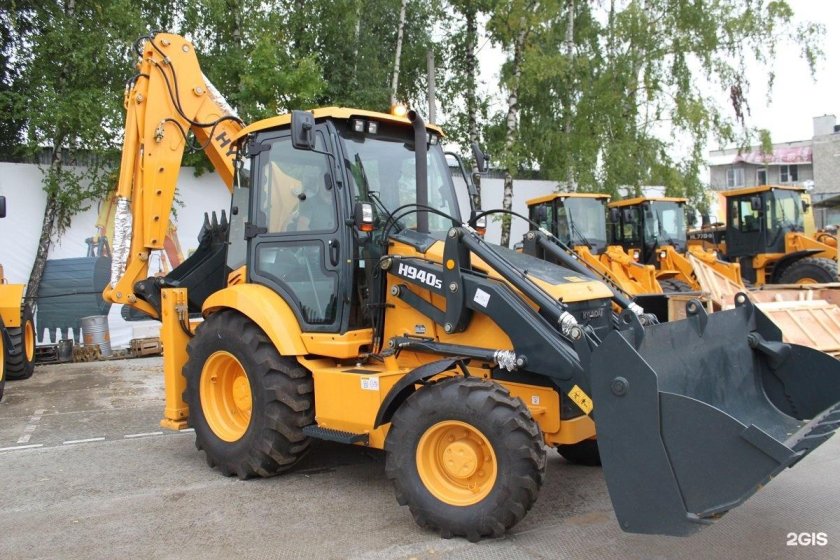 Экскаватор-погрузчик Hyundai h940s