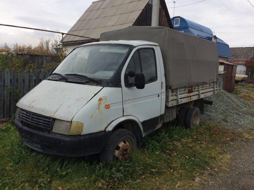 Газ 3302 2000 года
