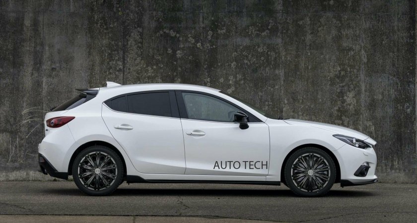 Мазда 3 БМ хэтчбек белая