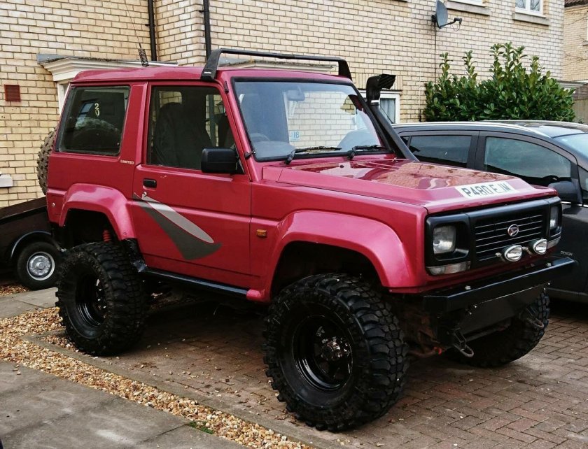 Джип Рокки Дайхатсу