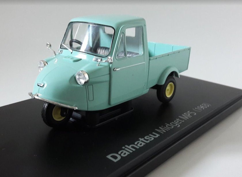 Daihatsu midget 1