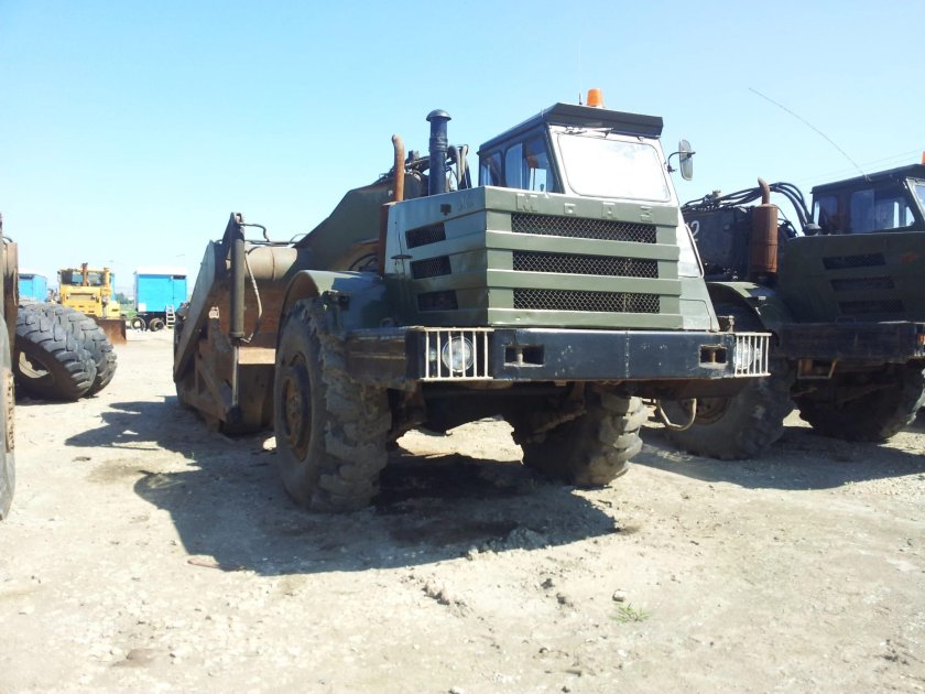 Скрепер МОАЗ