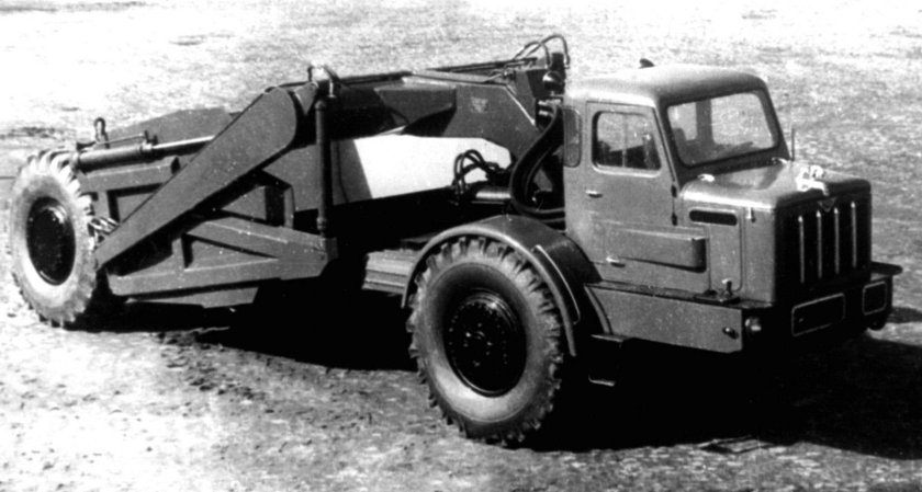 Скрепер МОАЗ 529