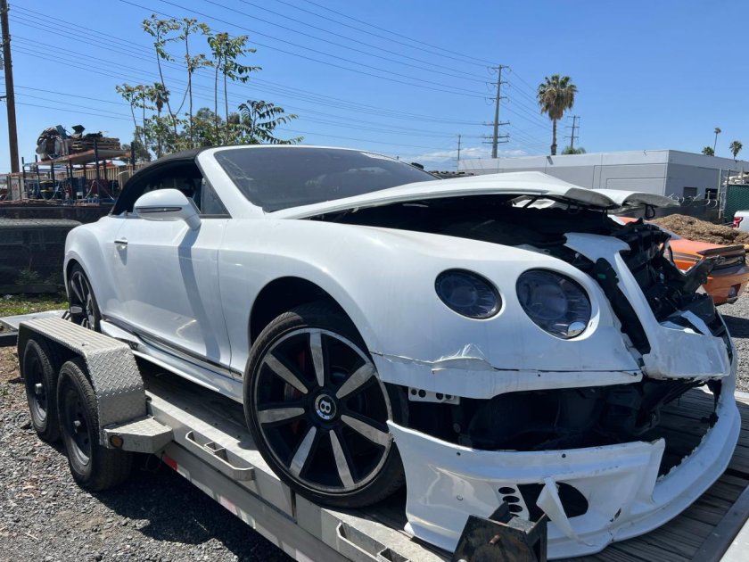 Бентли континенталь gt 2013