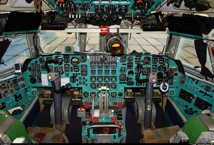 Ил 76 МД кабина