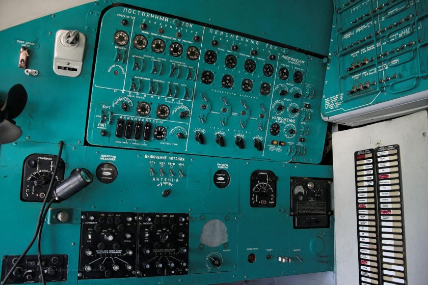 Ил-62 кабина пилотов