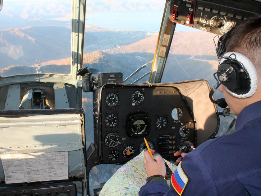 Ил 76 Штурманская кабина