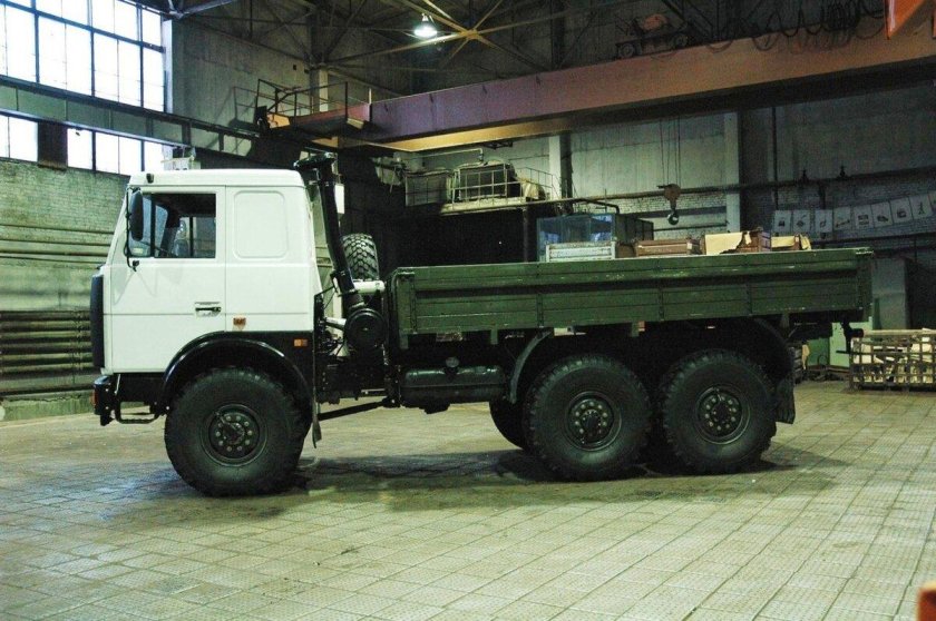 ЗИЛ Амур-531325