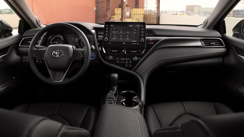 Toyota Camry 2022