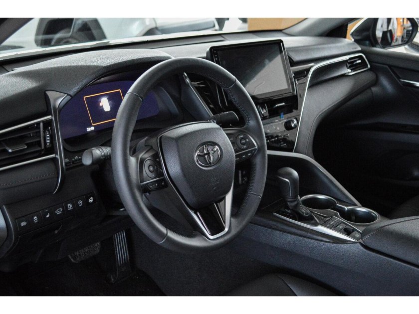 Toyota Camry 2020 Interior