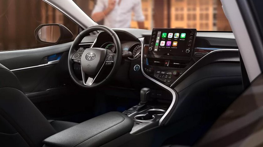 Toyota Camry 2021 салон