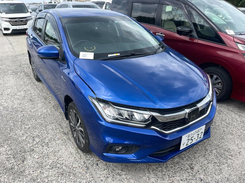 Хонда Грейс 2015