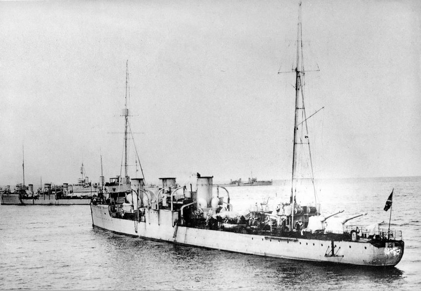 Капитан Изыльметьев эсминец