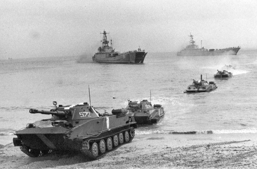 Плавающий танк СССР пт-76