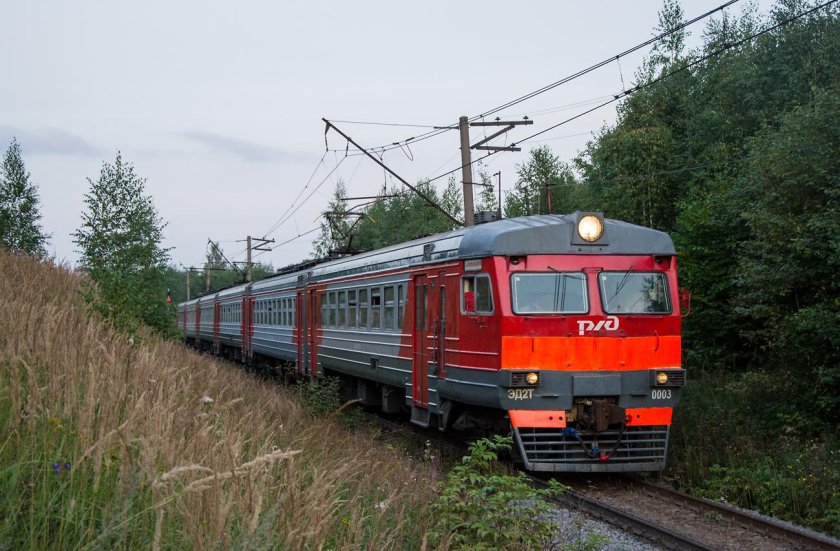 Локомотив эд2