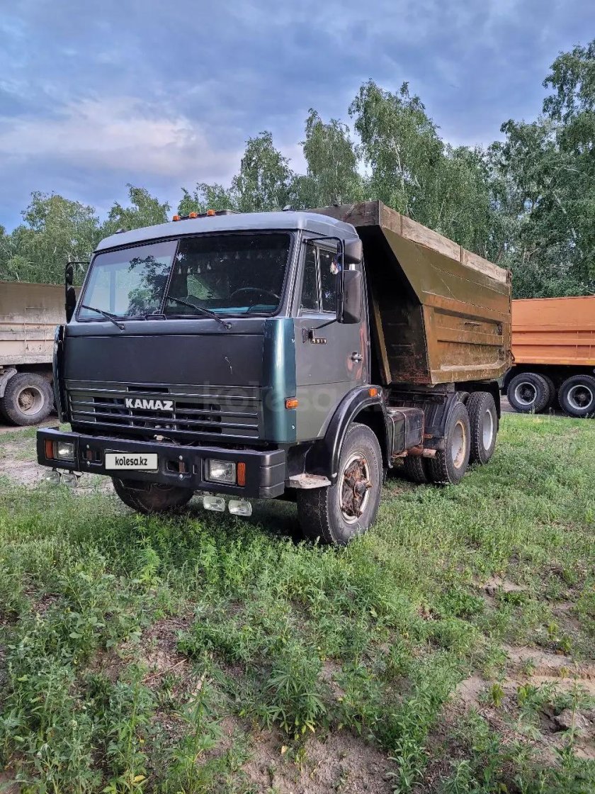 Самосвал камаз